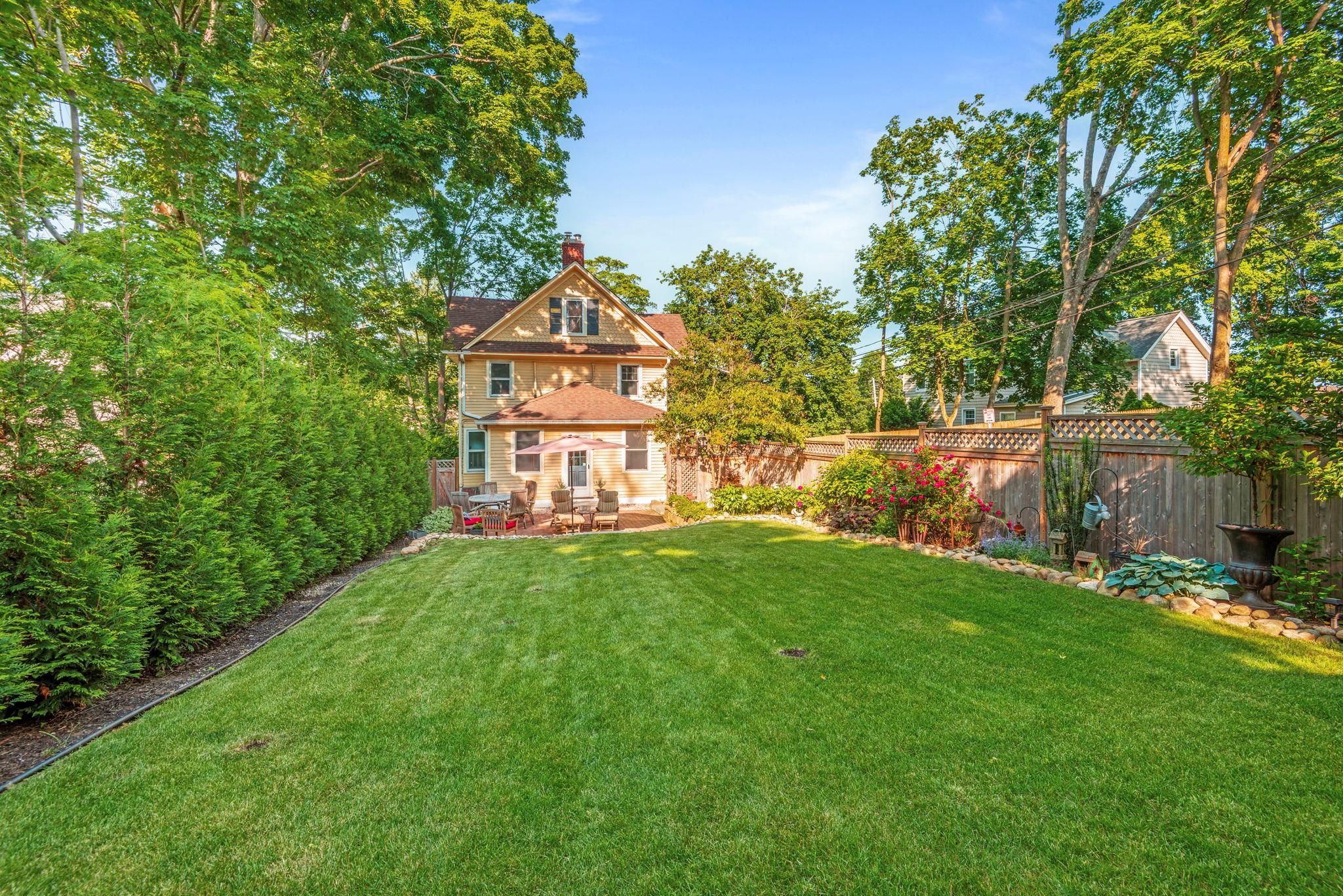 Single Family Neck  Suffolk County, NY 11743, MLS-873959-8