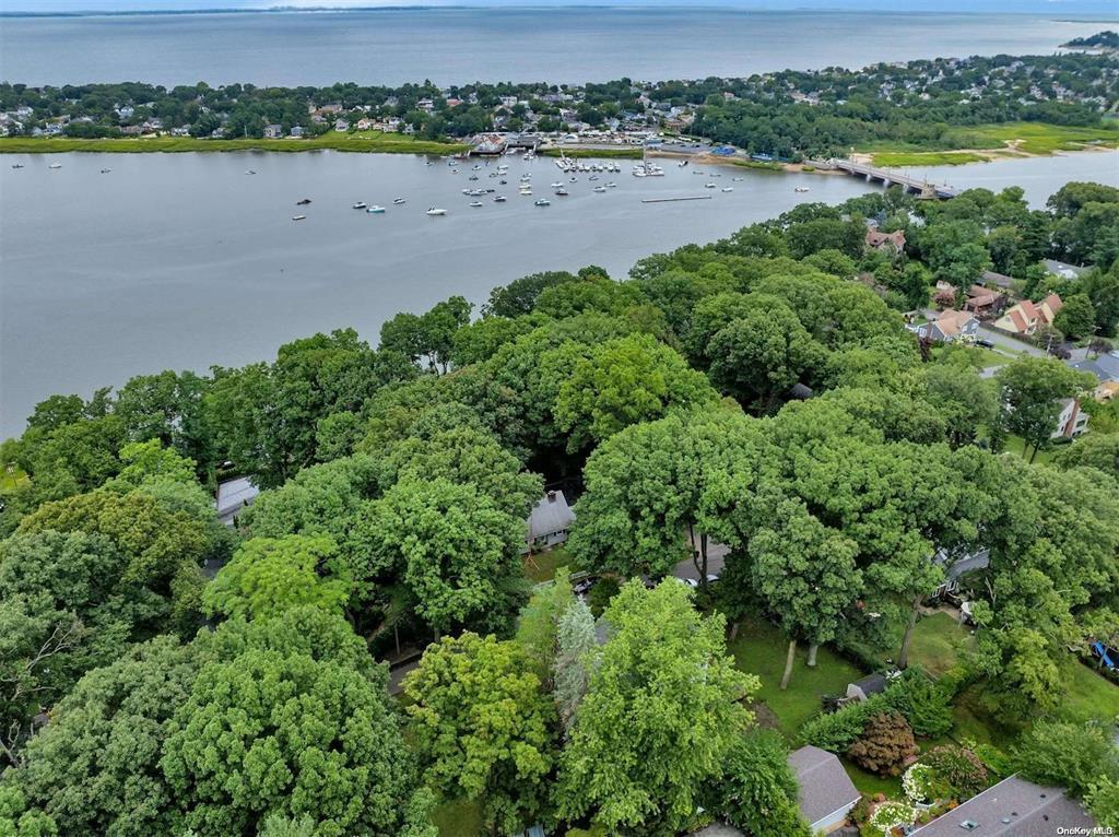 Single Family Connecticut View Drive  Nassau County, NY 11771, MLS-873966-10