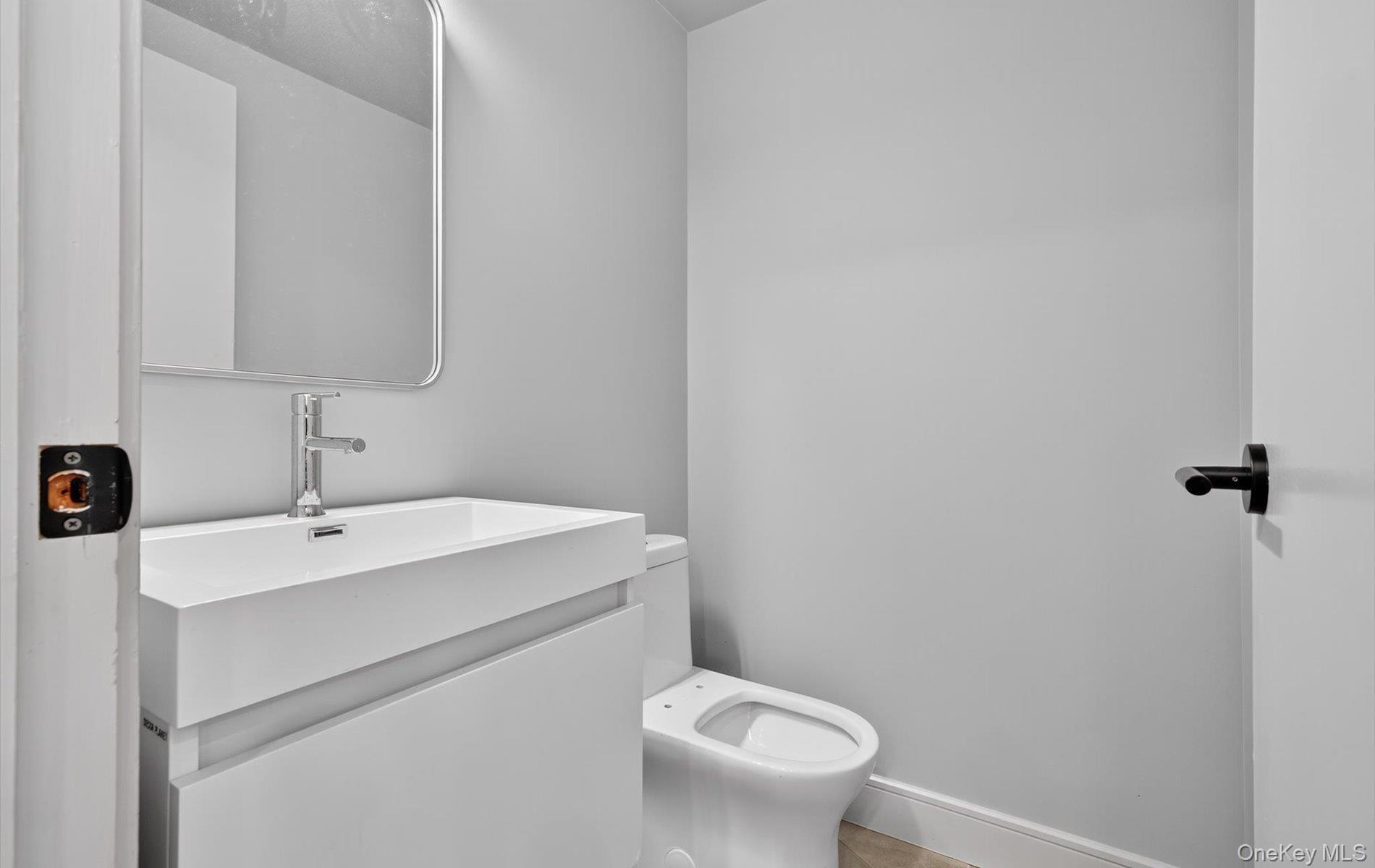 Single Family Windemere Nassau County, NY 11797, MLS-873976-12