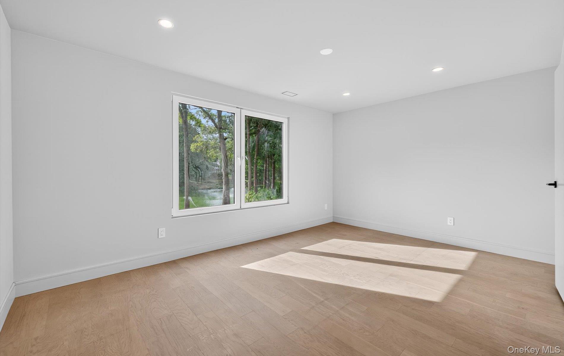 Single Family Windemere Nassau County, NY 11797, MLS-873976-30