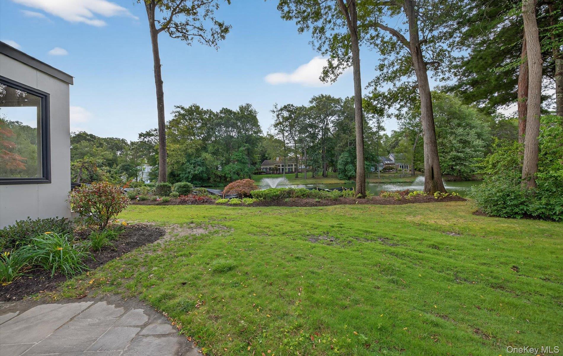 Single Family Windemere Nassau County, NY 11797, MLS-873976-38