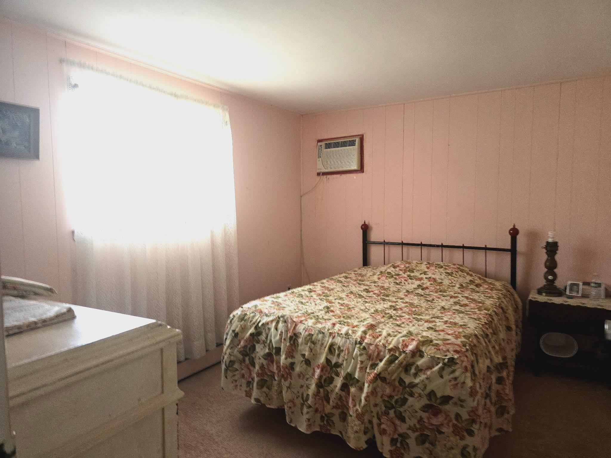 Single Family Crestwood  Suffolk County, NY 11967, MLS-873997-11