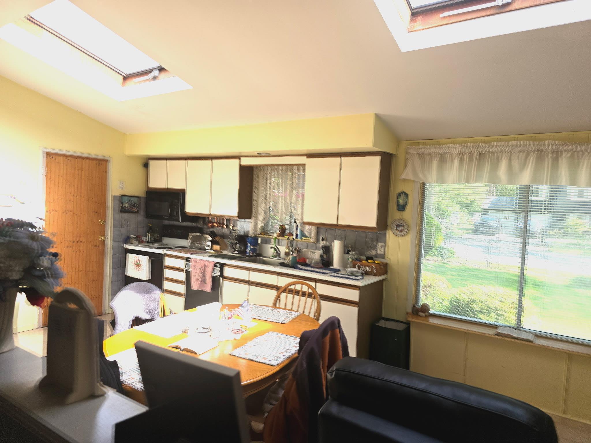 Single Family Crestwood  Suffolk County, NY 11967, MLS-873997-4