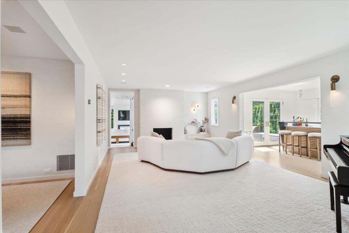 Single Family Halsted  Westchester County, NY 10580, MLS-874001-10