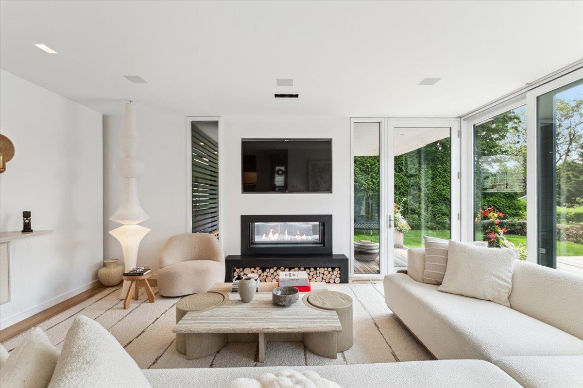 Single Family Halsted  Westchester County, NY 10580, MLS-874001-4