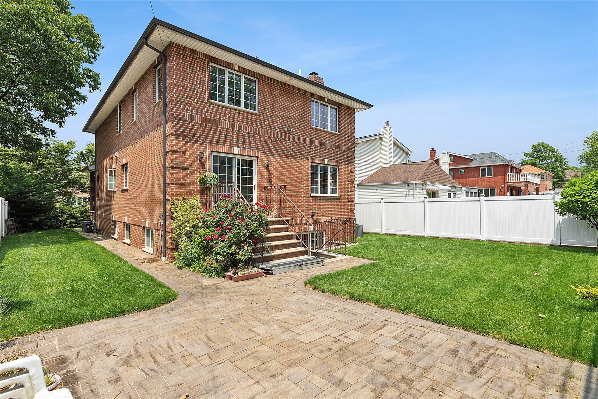 Single Family Cambria  Queens, NY 11362, MLS-874005-22