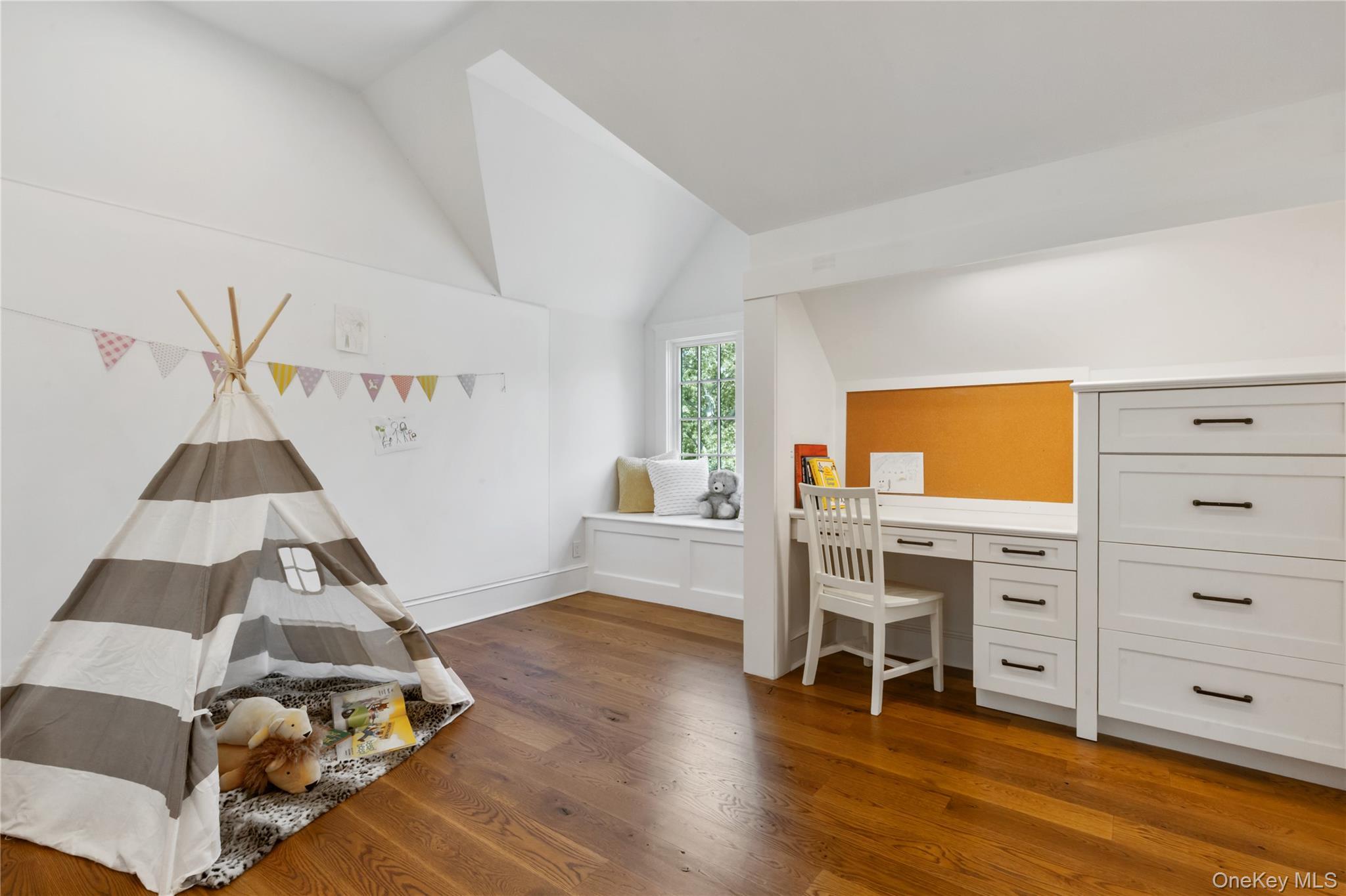 Single Family Commodore Westchester County, NY 10580, MLS-874011-27