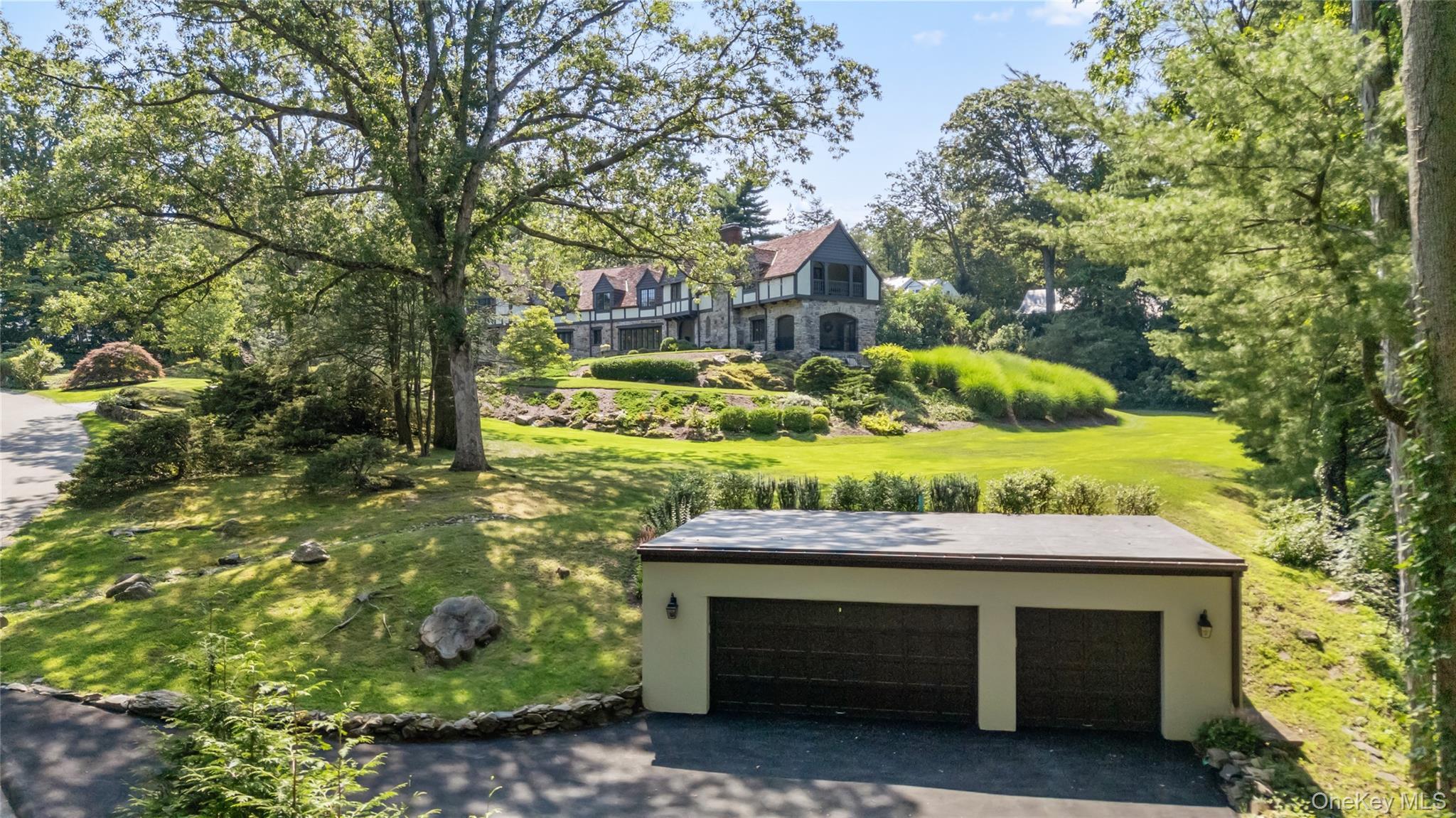 Single Family Commodore Westchester County, NY 10580, MLS-874011-41