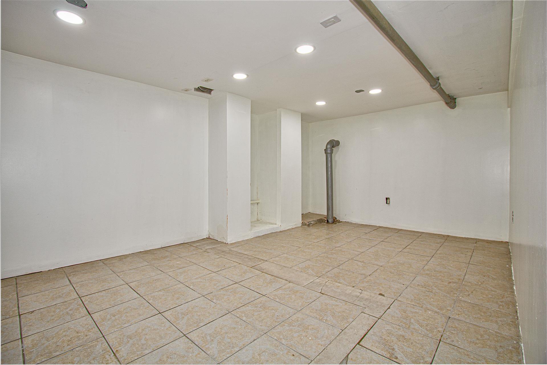 Single Family 87th  Queens, NY 11421, MLS-874012-19