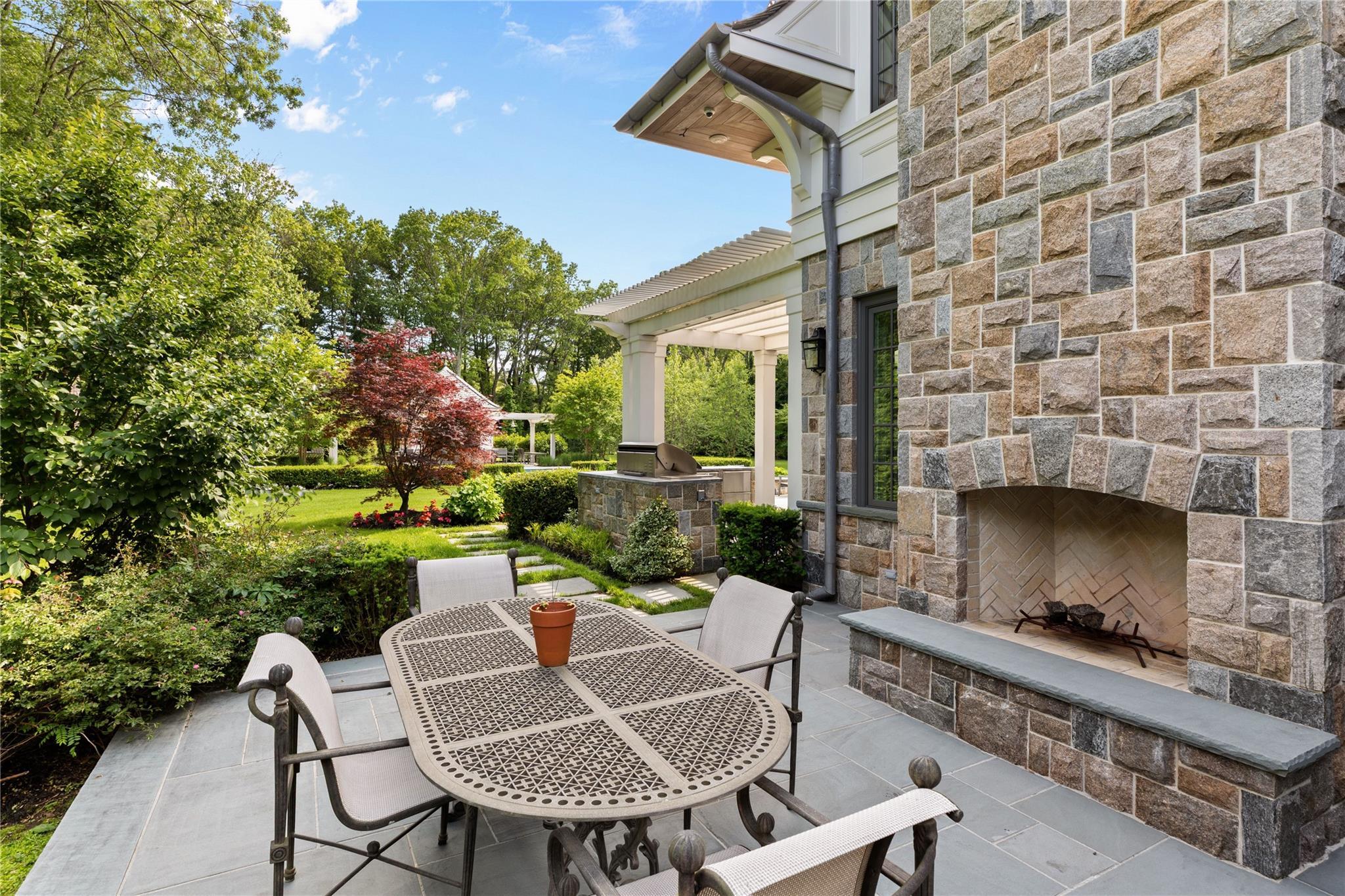Single Family Terrace  Nassau County, NY 11568, MLS-874013-39
