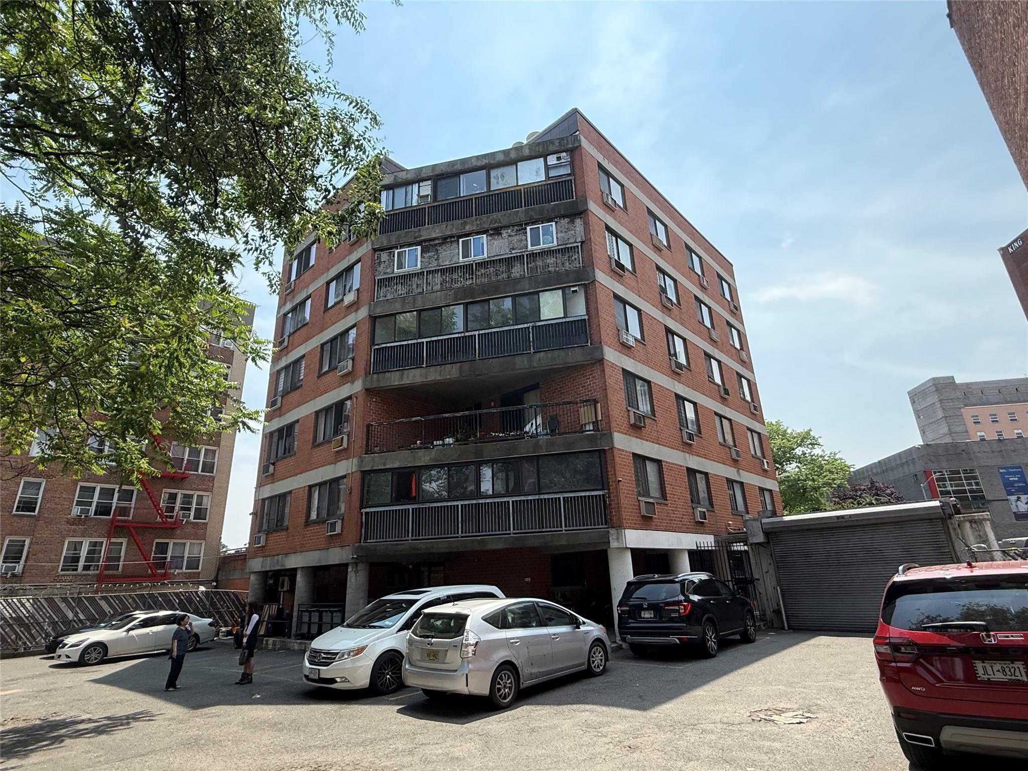 Condo 41 Queens, NY 11373, MLS-874023-2