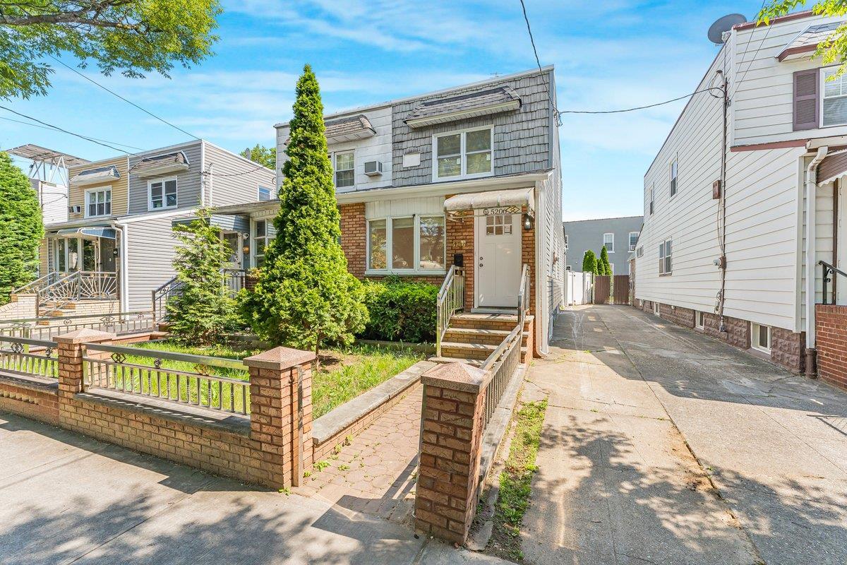 Single Family Avenue M  Brooklyn, NY 11234, MLS-874024-22