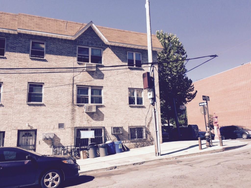 Single Family 181st  Bronx, NY 10460, MLS-874056-2