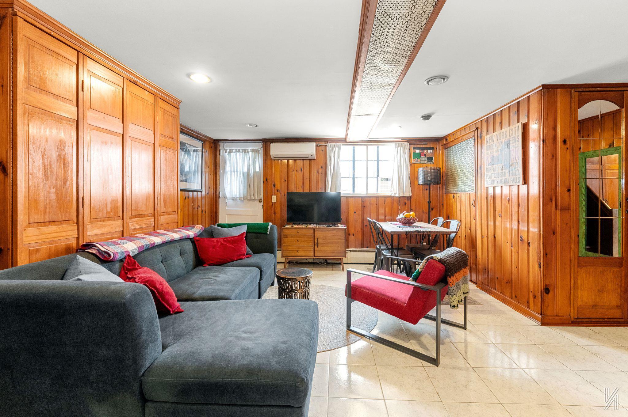 Single Family Eliot  Queens, NY 11379, MLS-874060-16