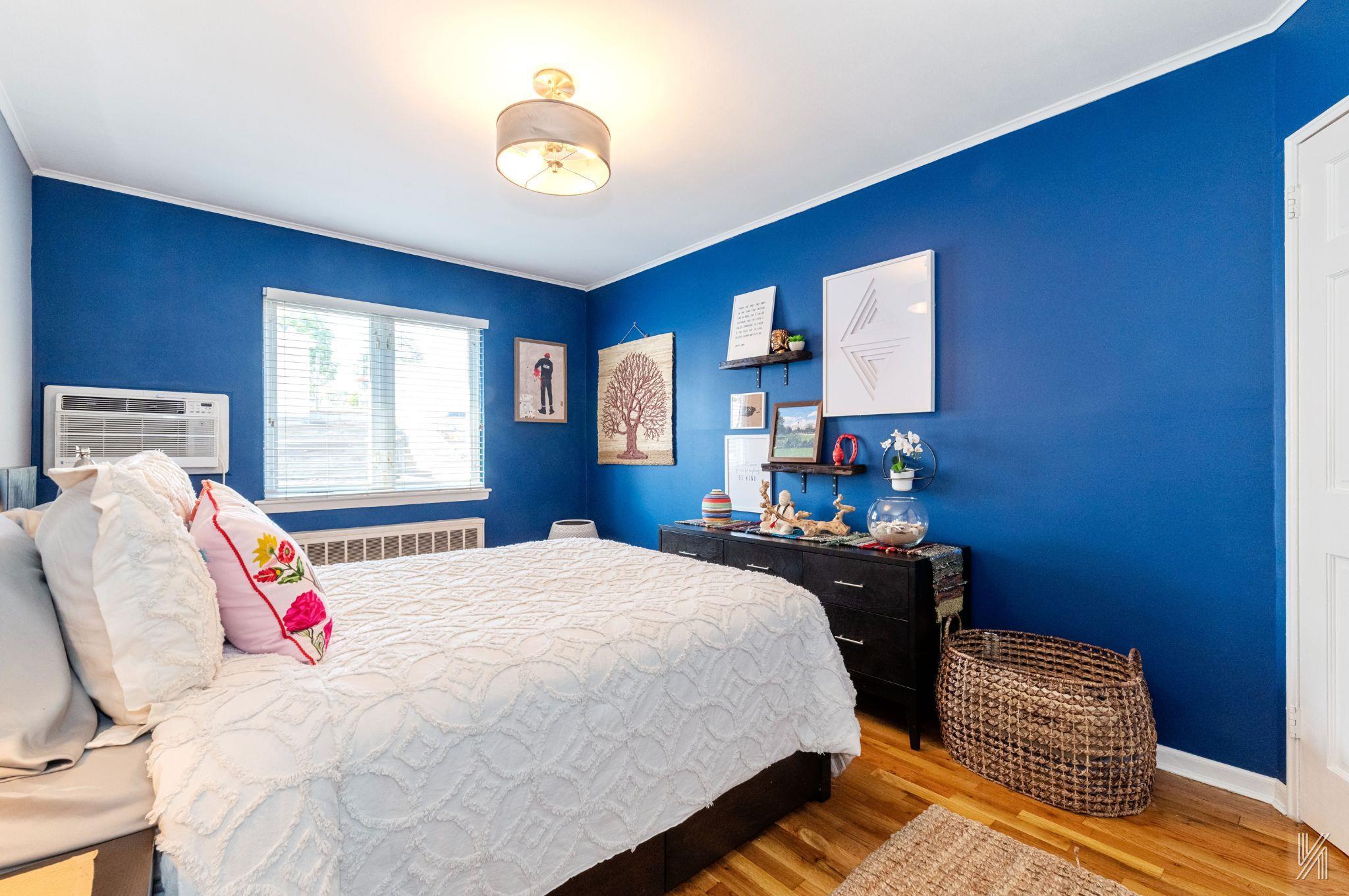Single Family Eliot  Queens, NY 11379, MLS-874060-9