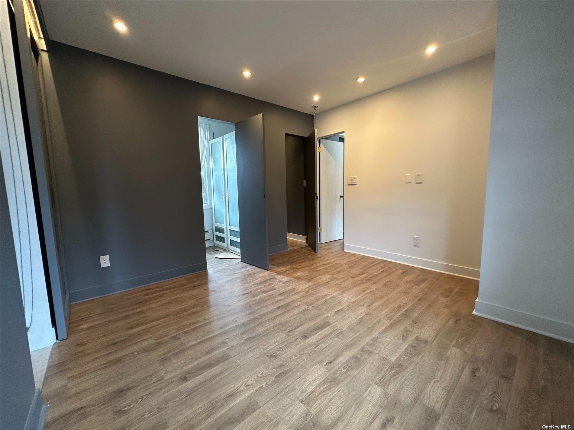 Single Family 127  Queens, NY 11356, MLS-874067-8