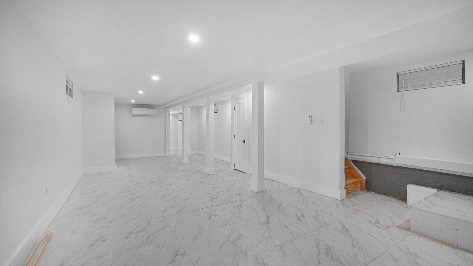 Single Family Murdock  Bronx, NY 10466, MLS-874070-19