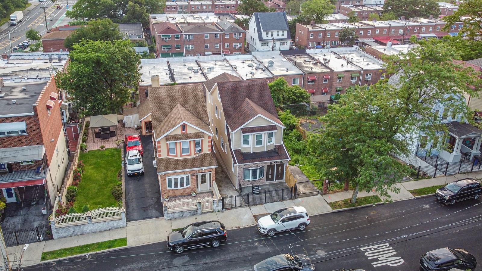 Single Family Murdock  Bronx, NY 10466, MLS-874070-32
