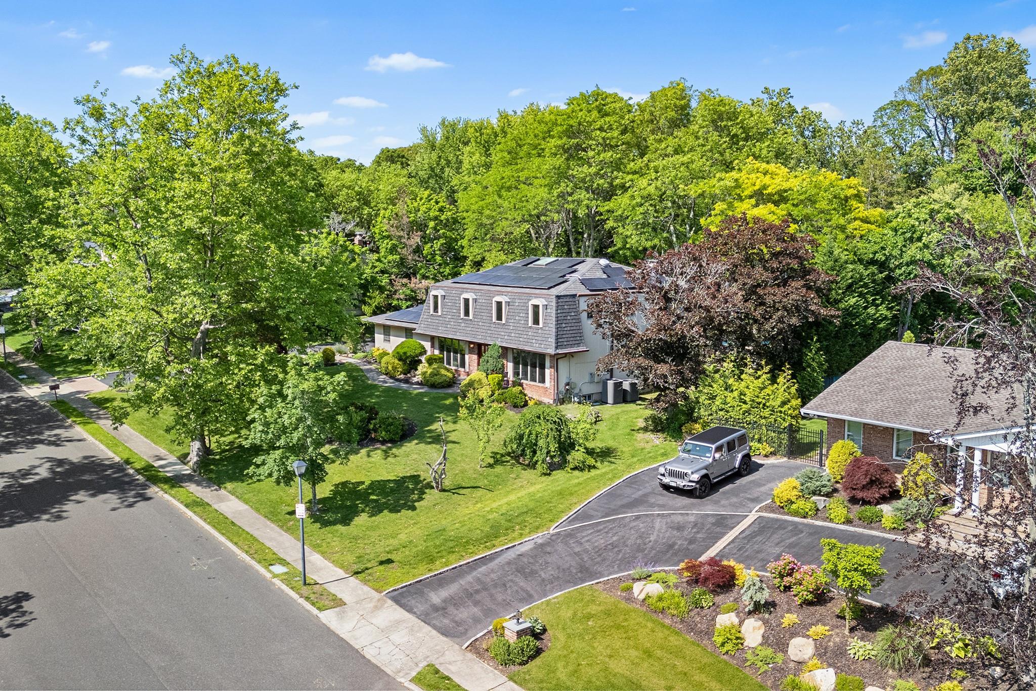 Single Family Lucille  Suffolk County, NY 11746, MLS-874083-3