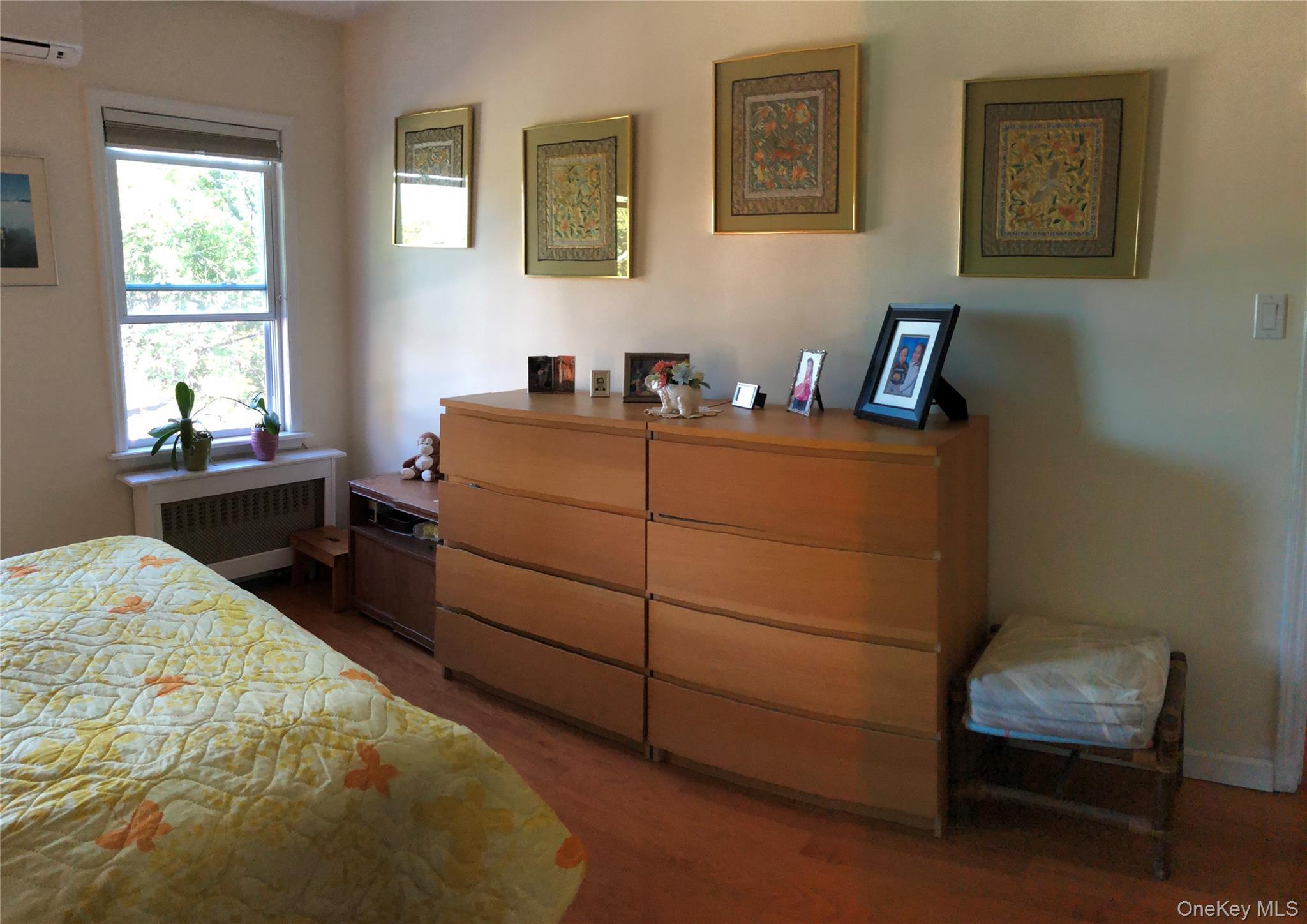 Single Family 175th  Queens, NY 11365, MLS-874092-8