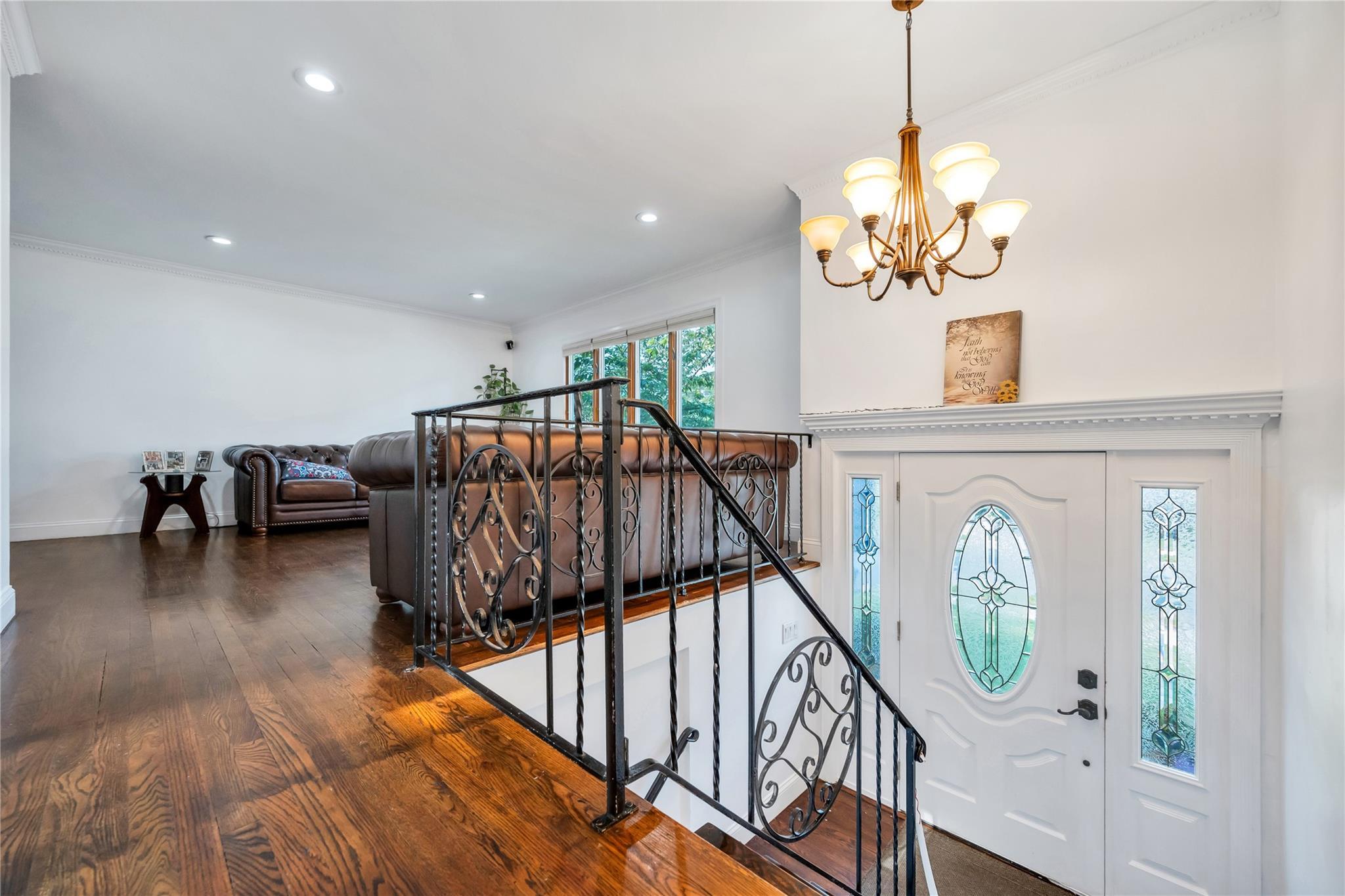 Single Family Fairway  Nassau County, NY 11804, MLS-874102-4