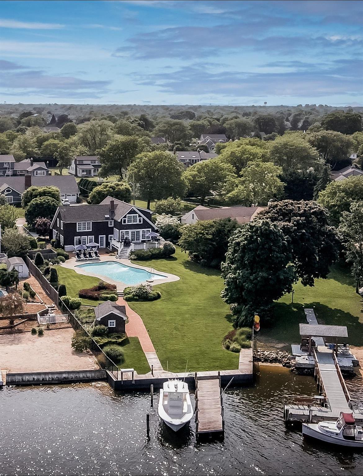 Single Family Wampum  Suffolk County, NY 11795, MLS-874111-33