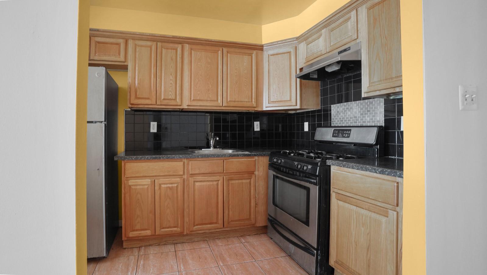 Single Family Colden  Bronx, NY 10469, MLS-874120-8