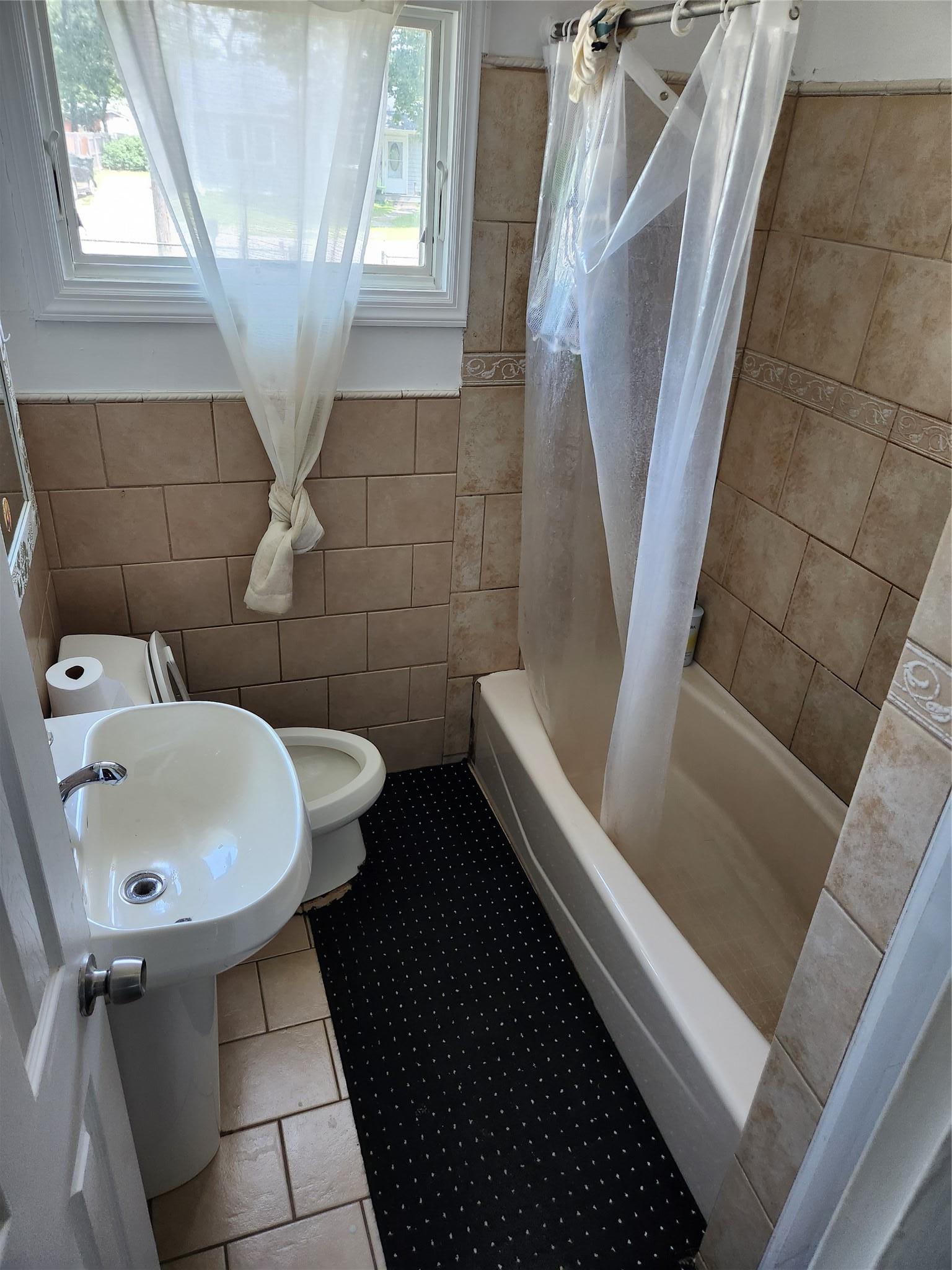 Single Family Sylvan  Suffolk County, NY 11901, MLS-874133-13