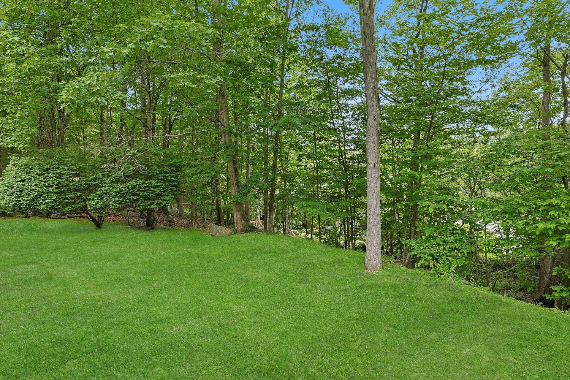 Condo Heritage  Westchester County, NY 10589, MLS-874144-26