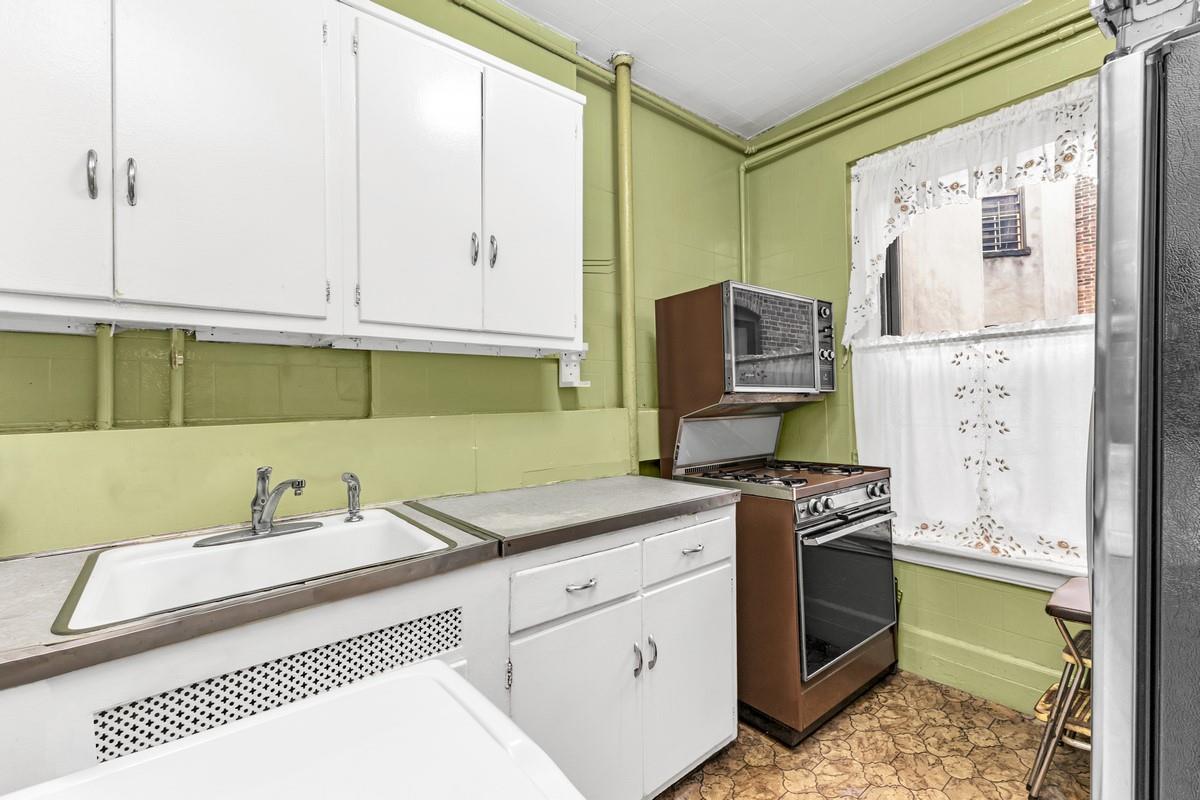 Coop 142nd  Manhattan, NY 10030, MLS-874149-10