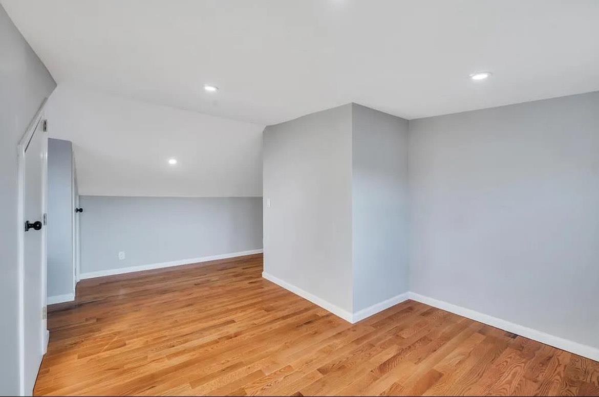 Single Family 217 Street  Queens, NY 11411, MLS-874155-17