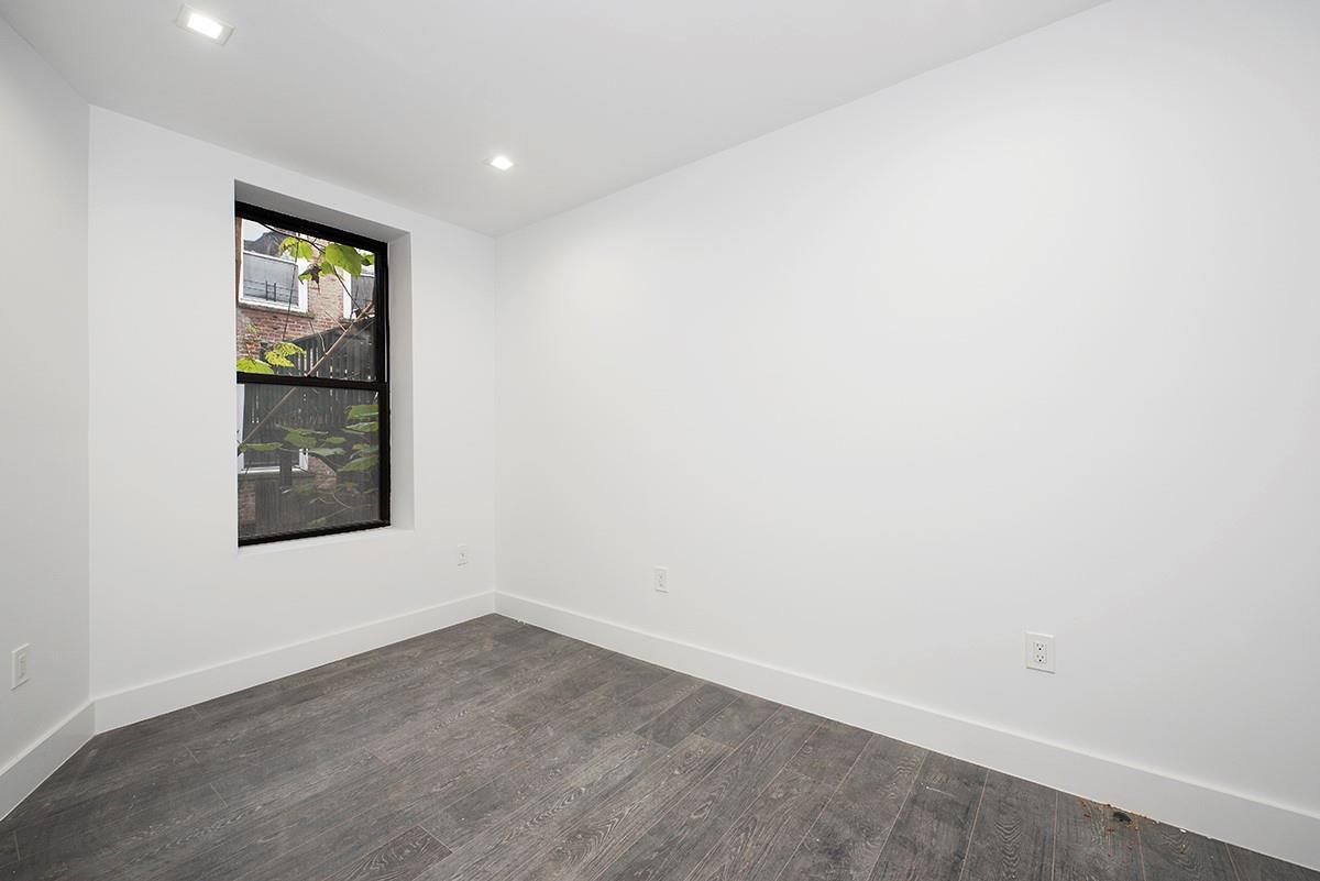 Single Family Rutland  Brooklyn, NY 11225, MLS-874161-7
