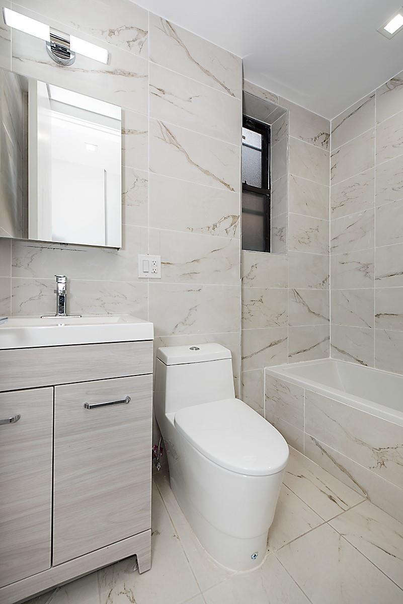 Single Family Rutland  Brooklyn, NY 11225, MLS-874161-8