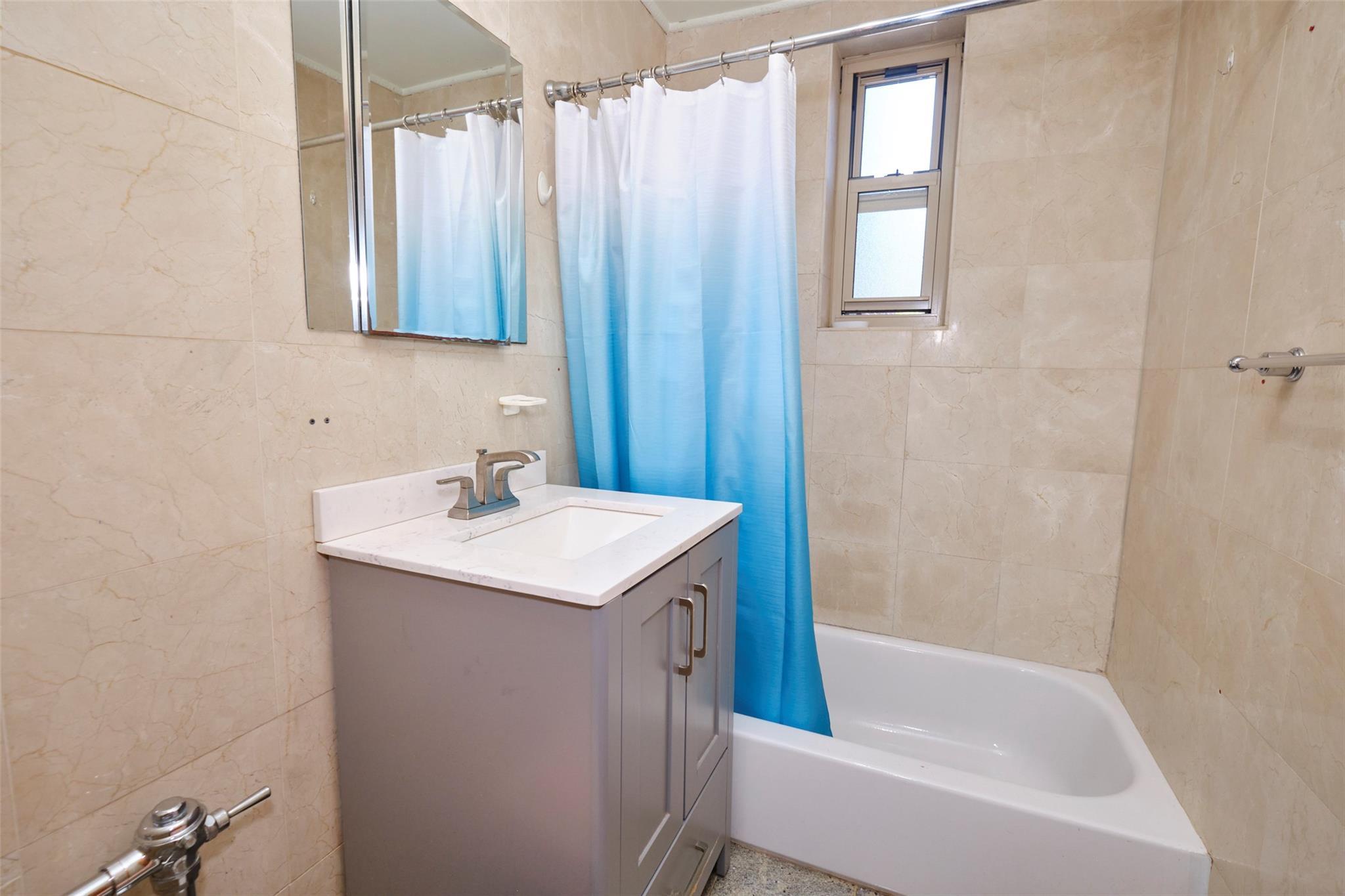 Coop Clyde  Queens, NY 11375, MLS-874185-13