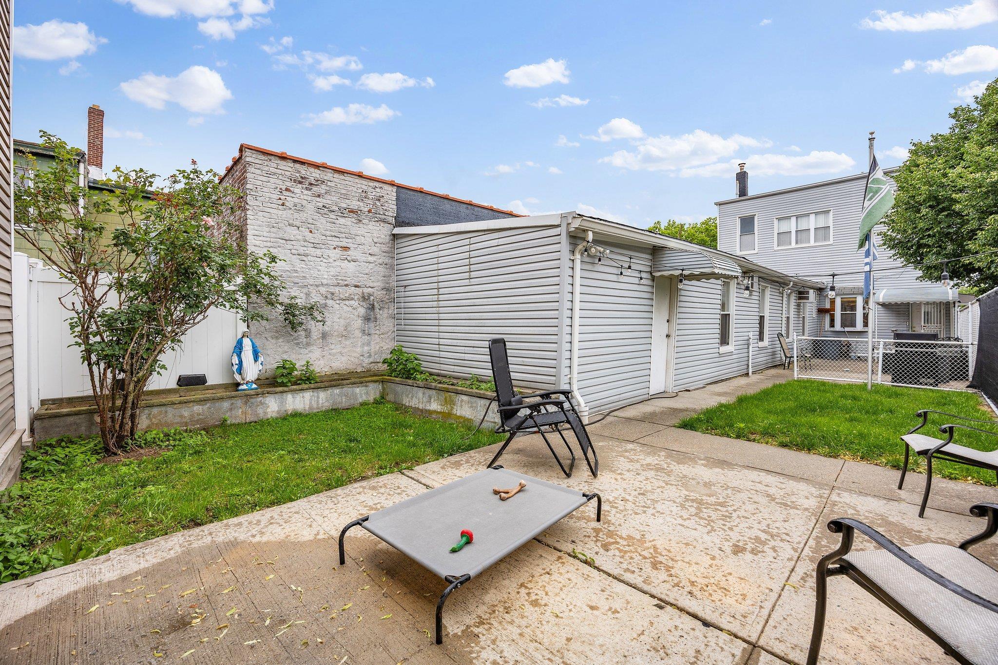 Single Family 59th  Queens, NY 11378, MLS-874195-20