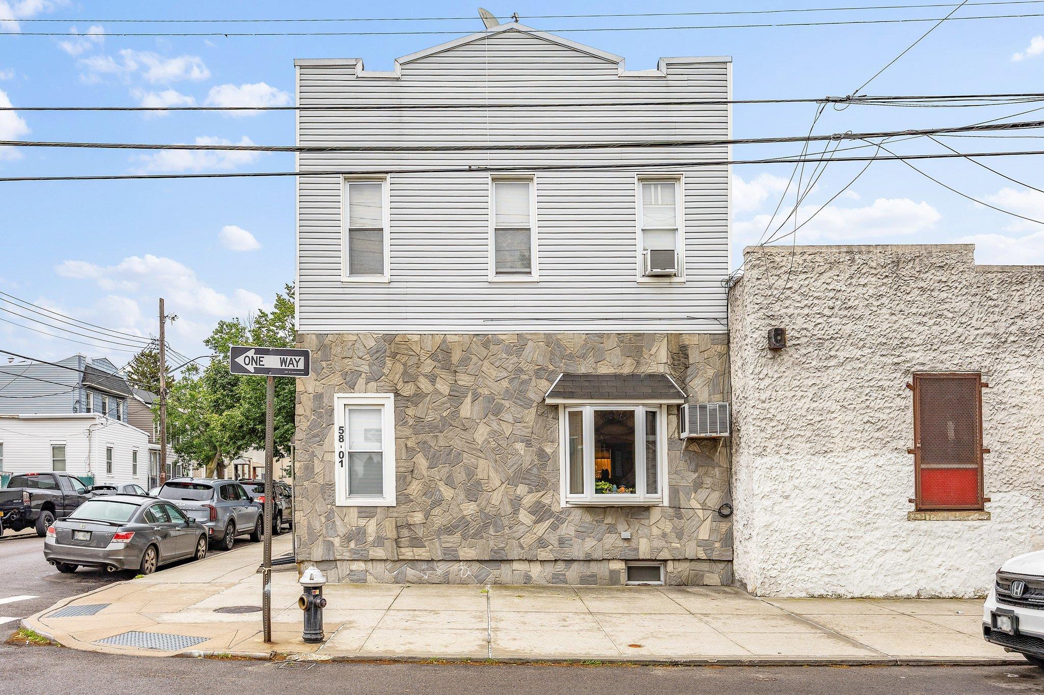 Single Family 59th  Queens, NY 11378, MLS-874195-3