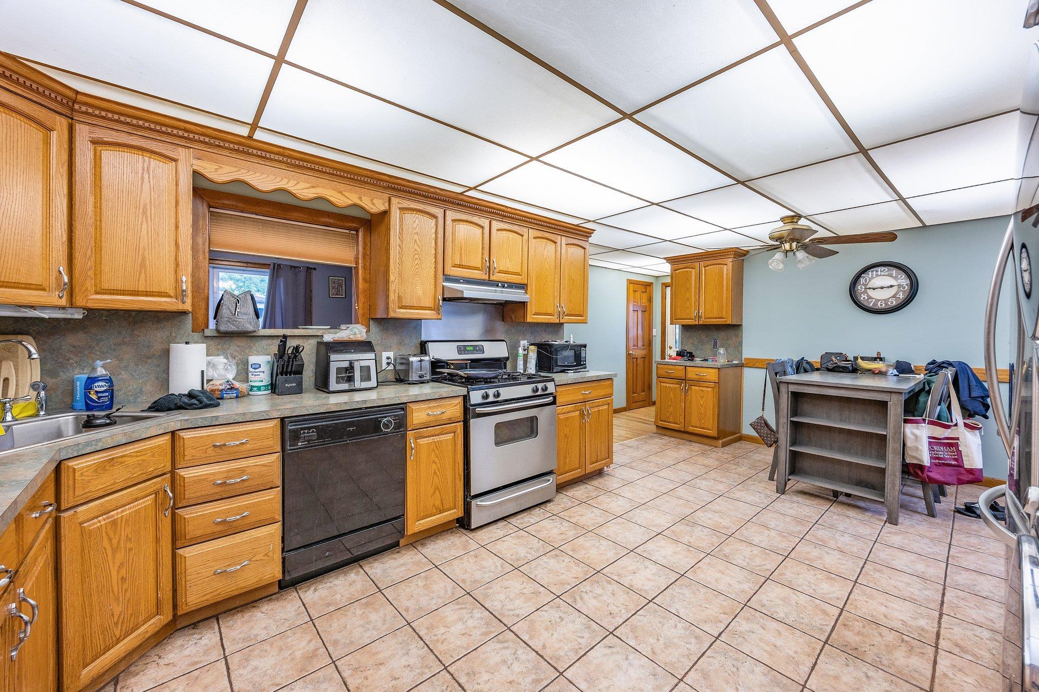 Single Family 59th  Queens, NY 11378, MLS-874195-6