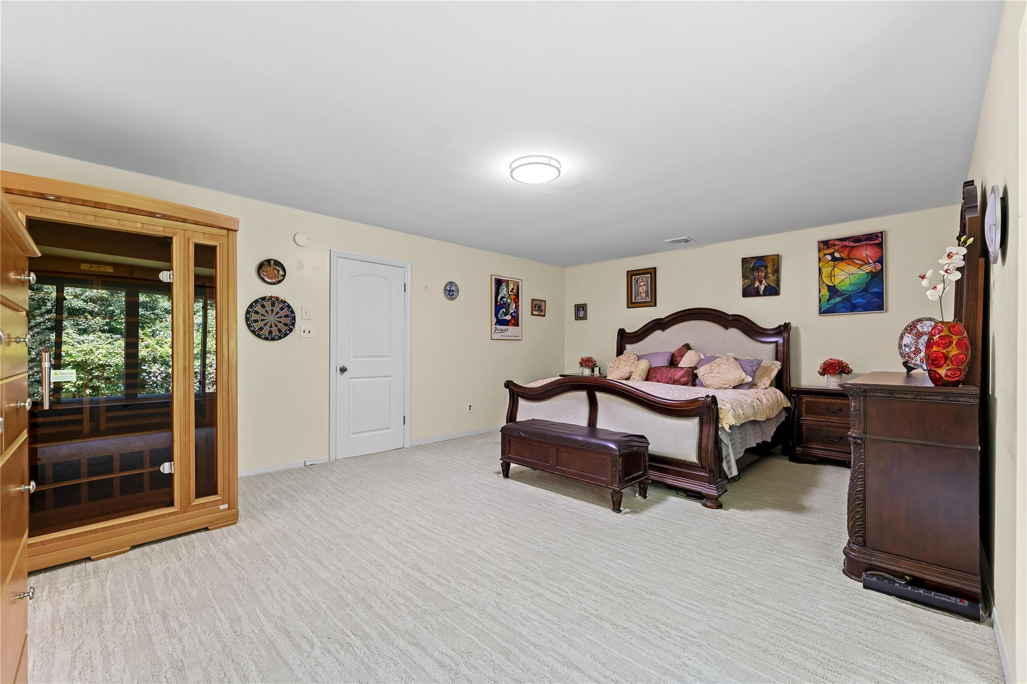 Single Family Windsor Gate  Nassau County, NY 11040, MLS-874200-17