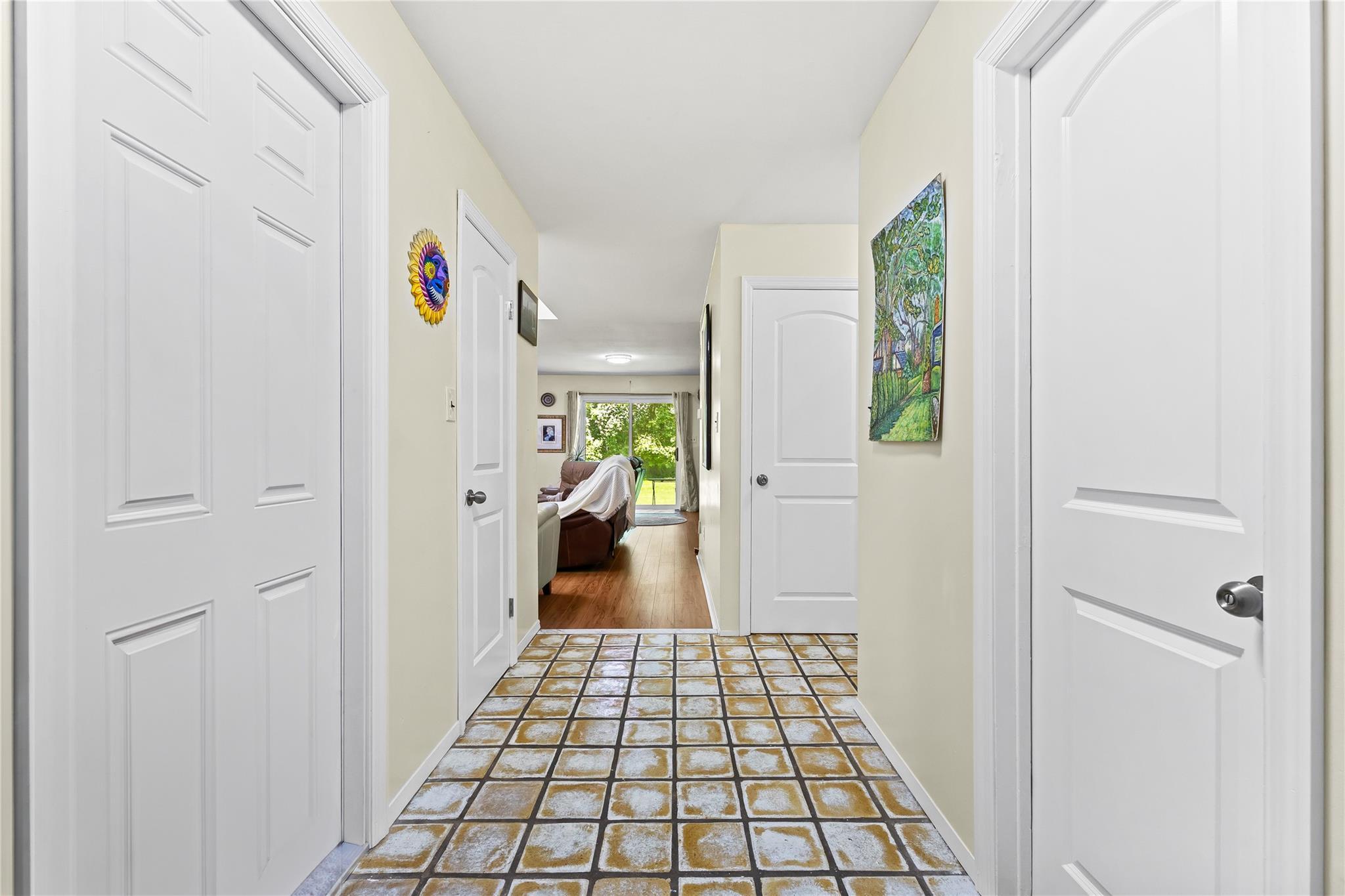Single Family Windsor Gate  Nassau County, NY 11040, MLS-874200-3