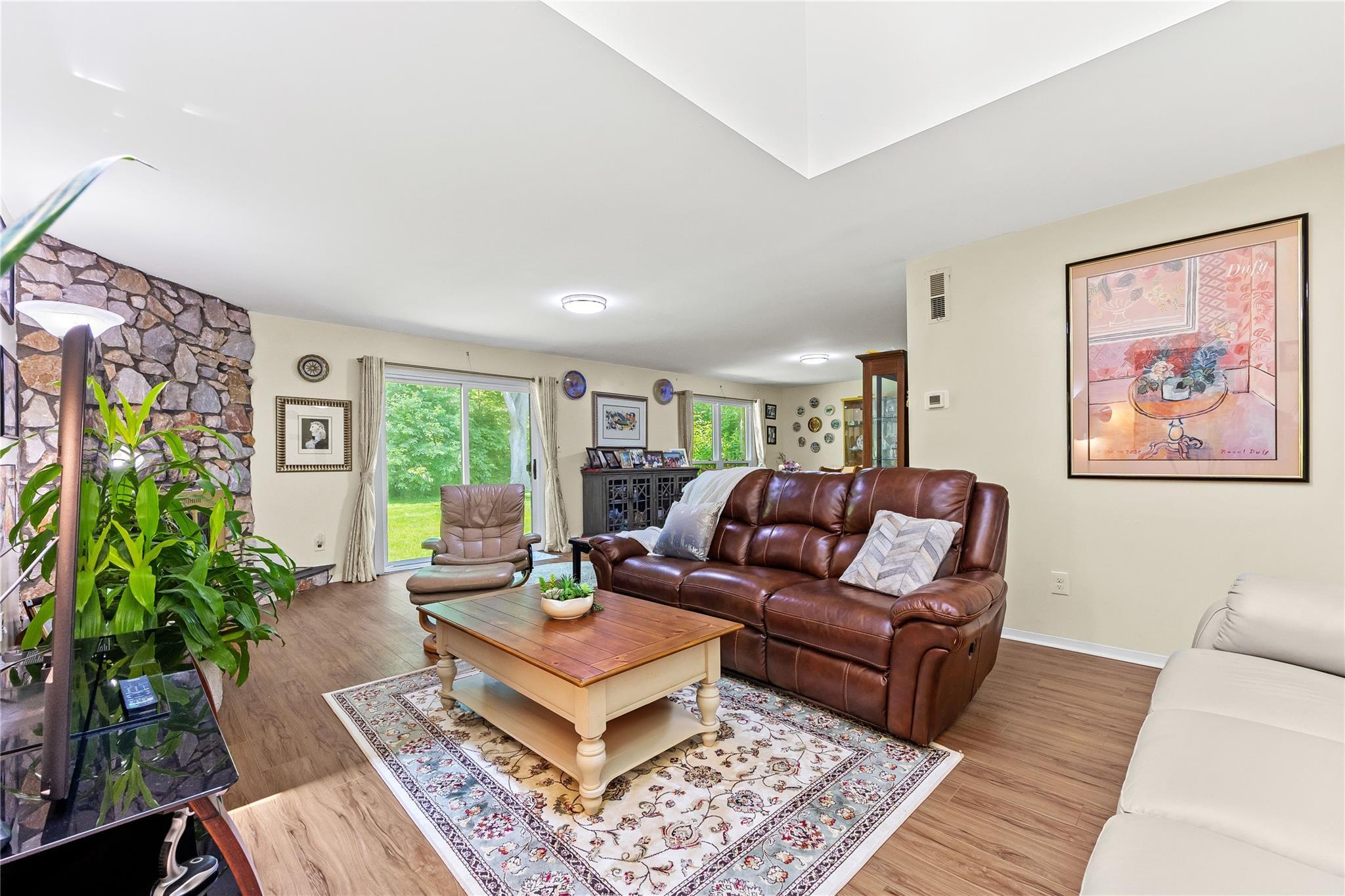 Single Family Windsor Gate  Nassau County, NY 11040, MLS-874200-5