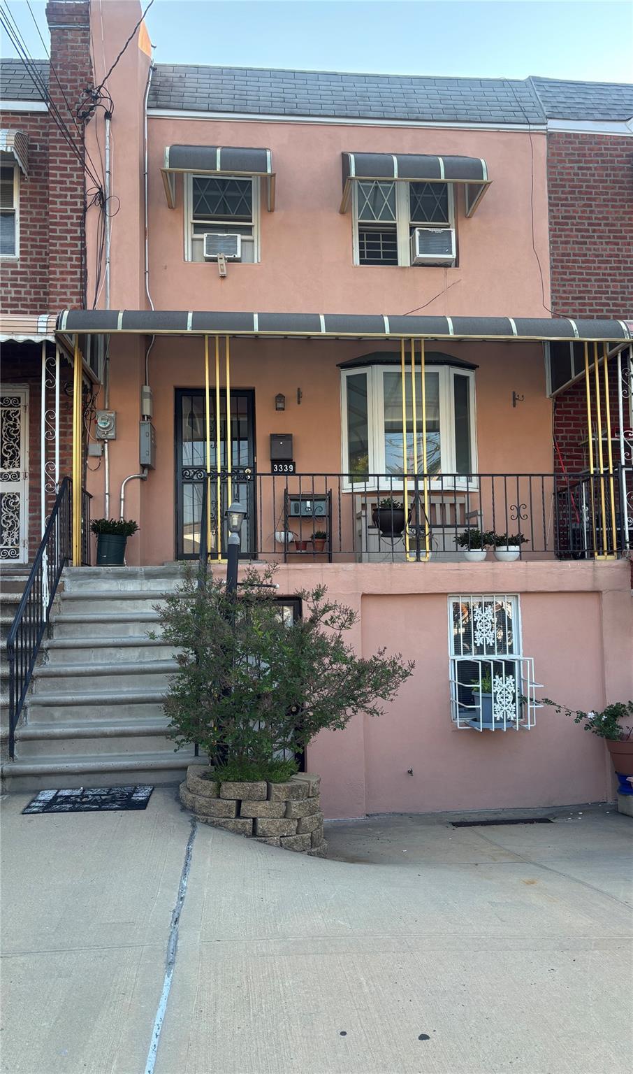 Single Family Kingsland  Bronx, NY 10469, MLS-874204-11