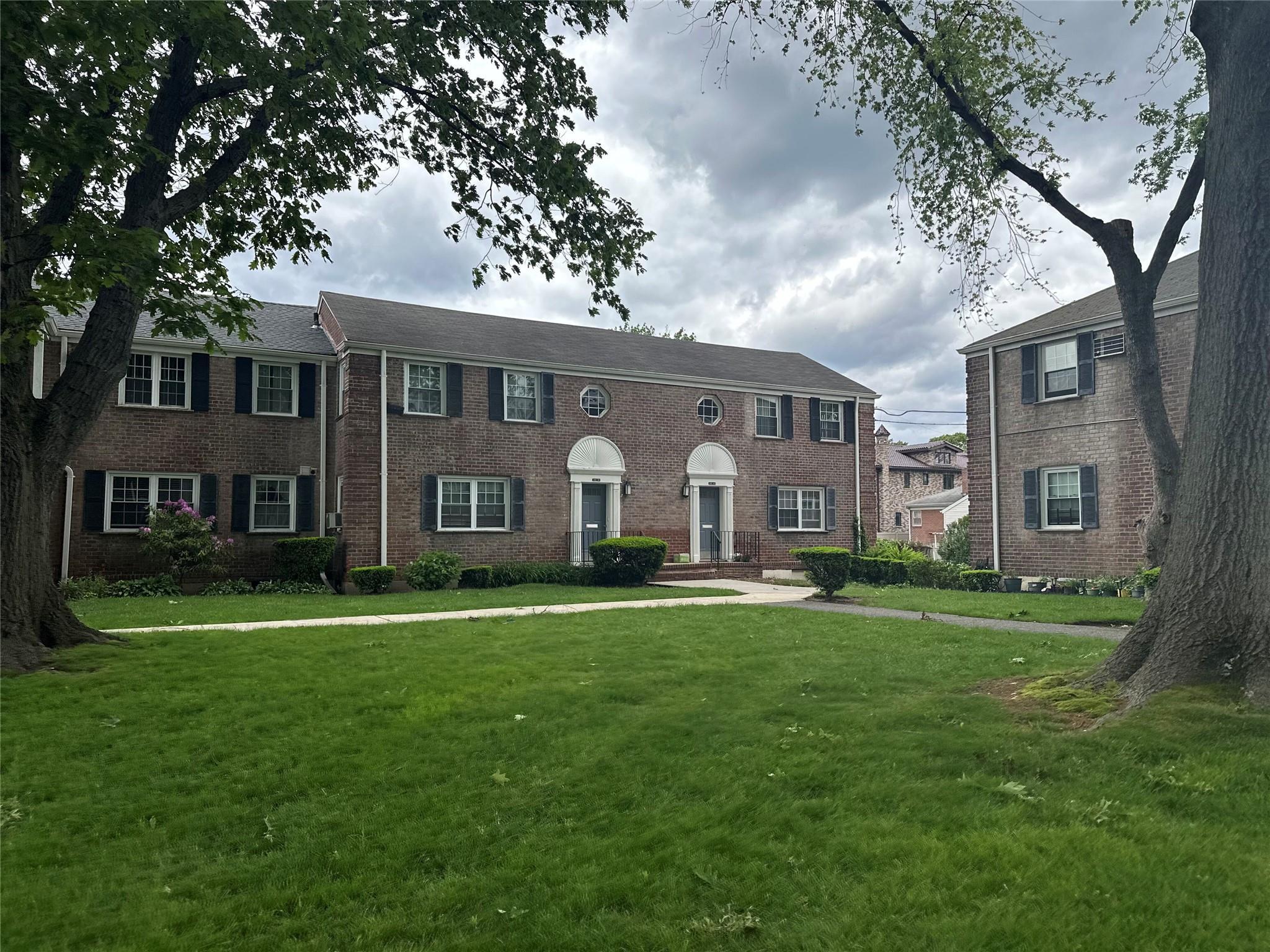 Coop 64th  Queens, NY 11364, MLS-874205-2