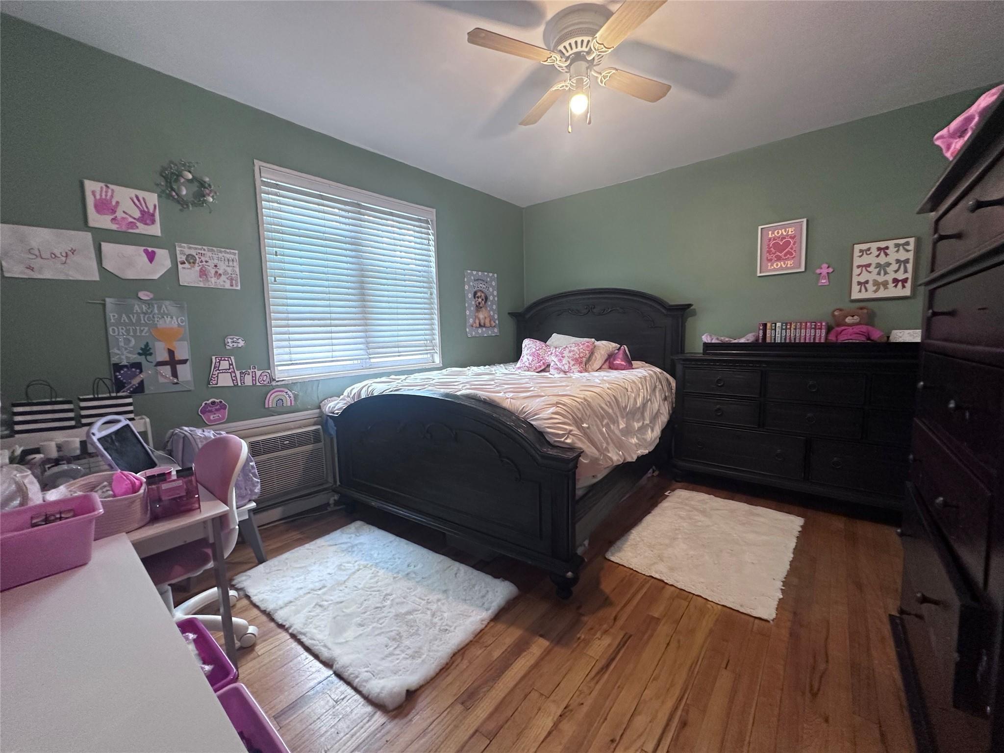 Coop 64th  Queens, NY 11364, MLS-874205-7