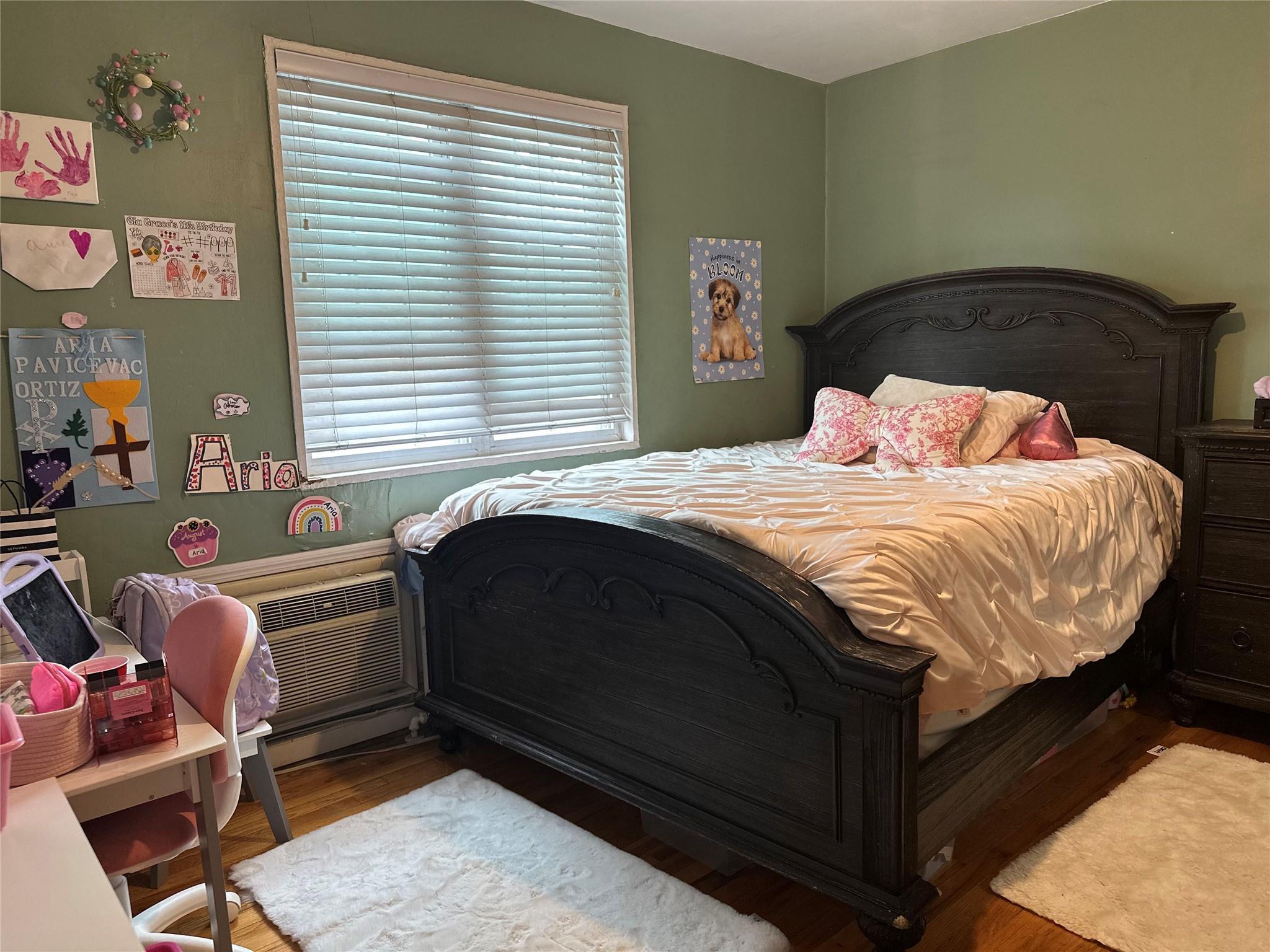 Coop 64th  Queens, NY 11364, MLS-874205-8