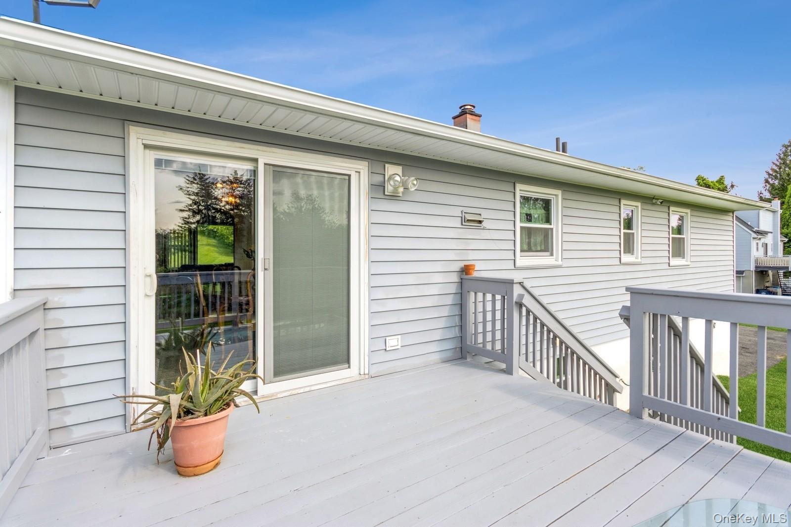 Single Family Lime Kiln Dutchess County, NY 12522, MLS-874218-16