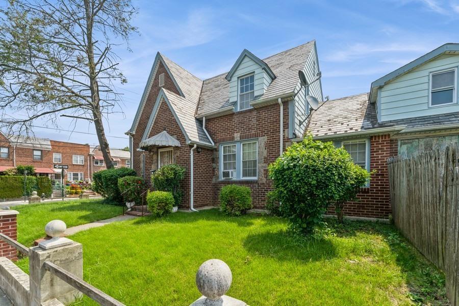 Single Family 114th  Queens, NY 11412, MLS-874237-20