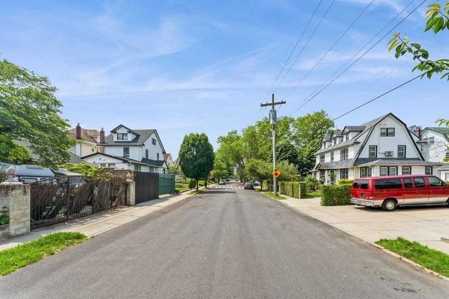 Single Family 114th  Queens, NY 11412, MLS-874237-21