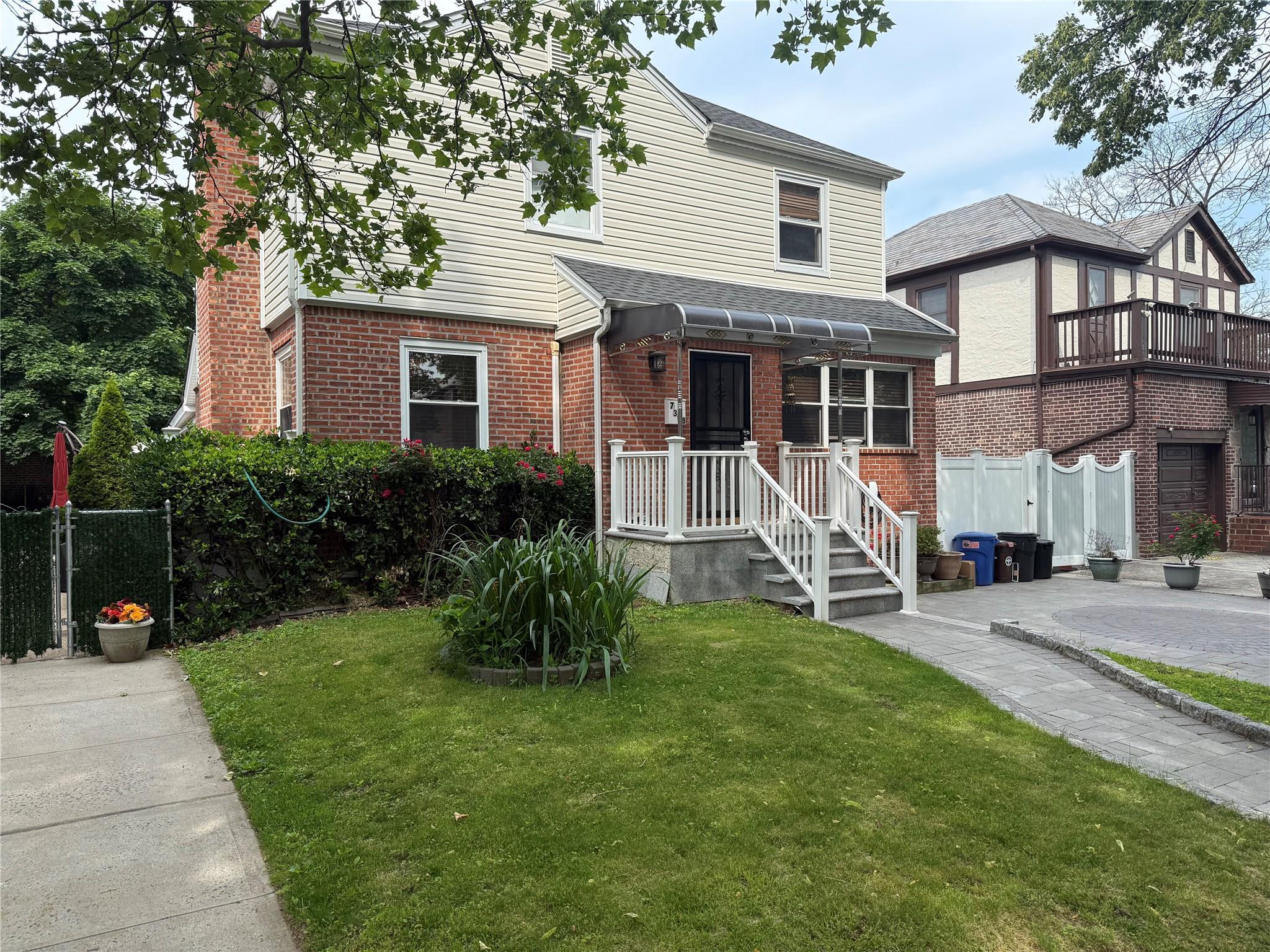Single Family 187th  Queens, NY 11366, MLS-874252-10
