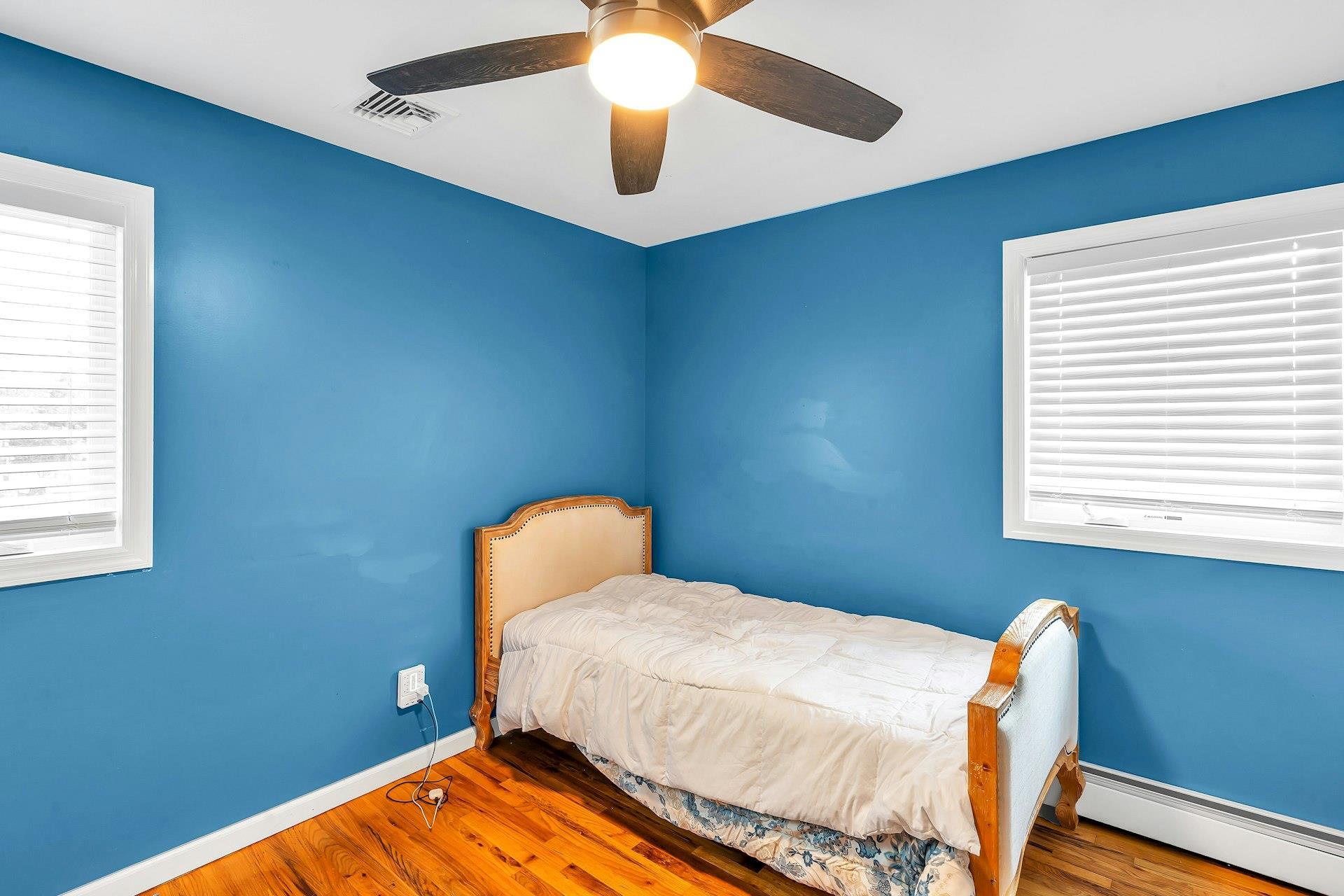 Single Family Manchester  Suffolk County, NY 11743, MLS-874273-17