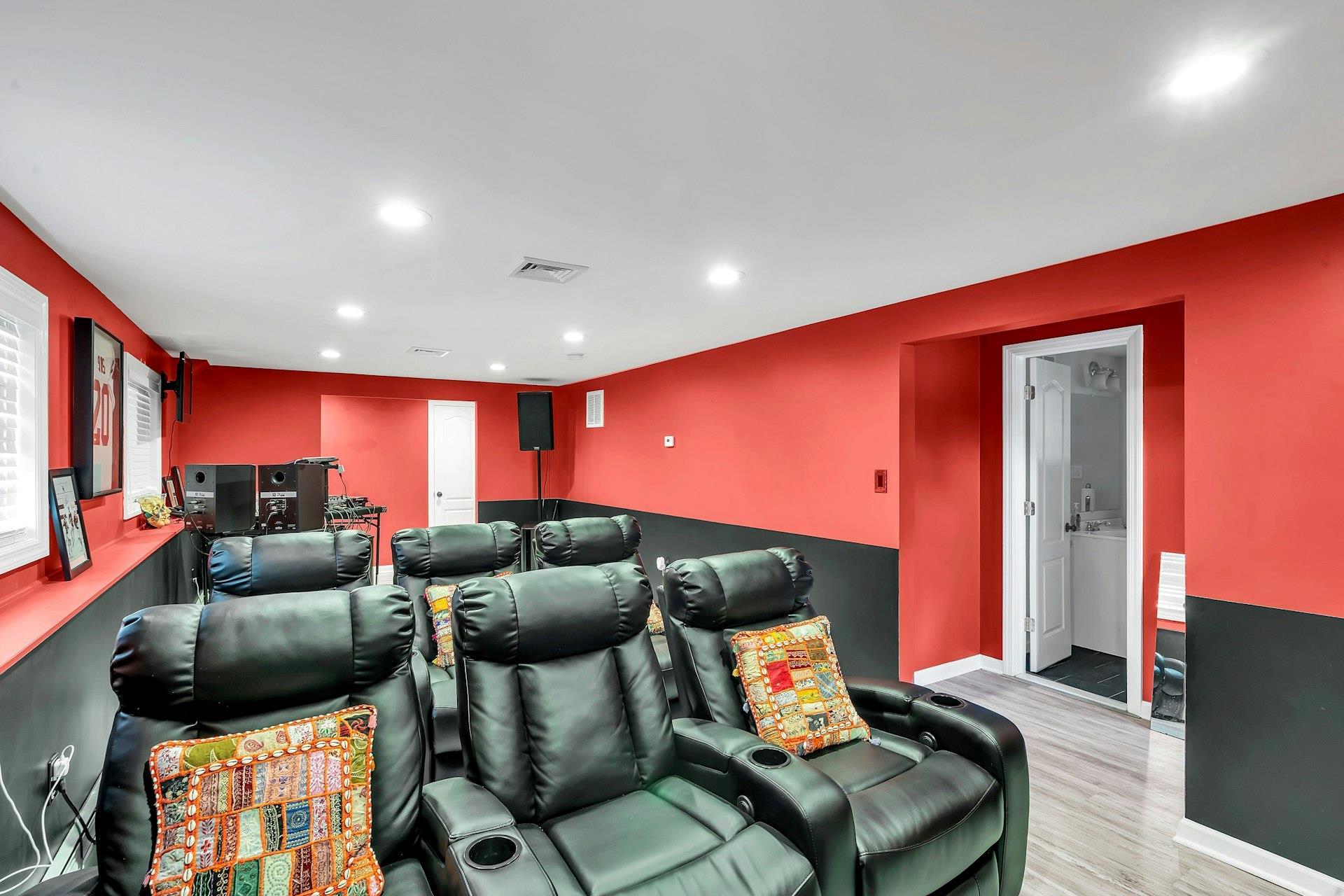 Single Family Manchester  Suffolk County, NY 11743, MLS-874273-22